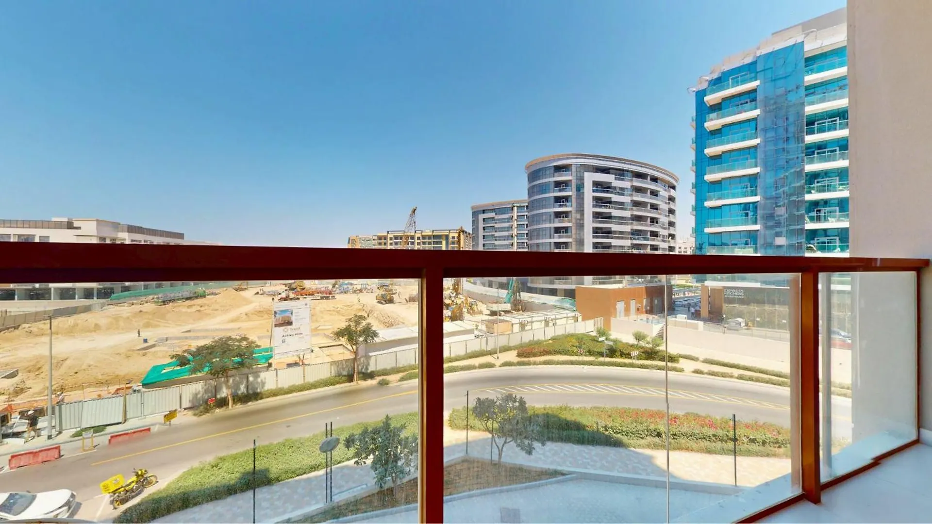 Stylish And Spacious Furnished 1Br In 2020 Marquis Dubai United Arab Emirates