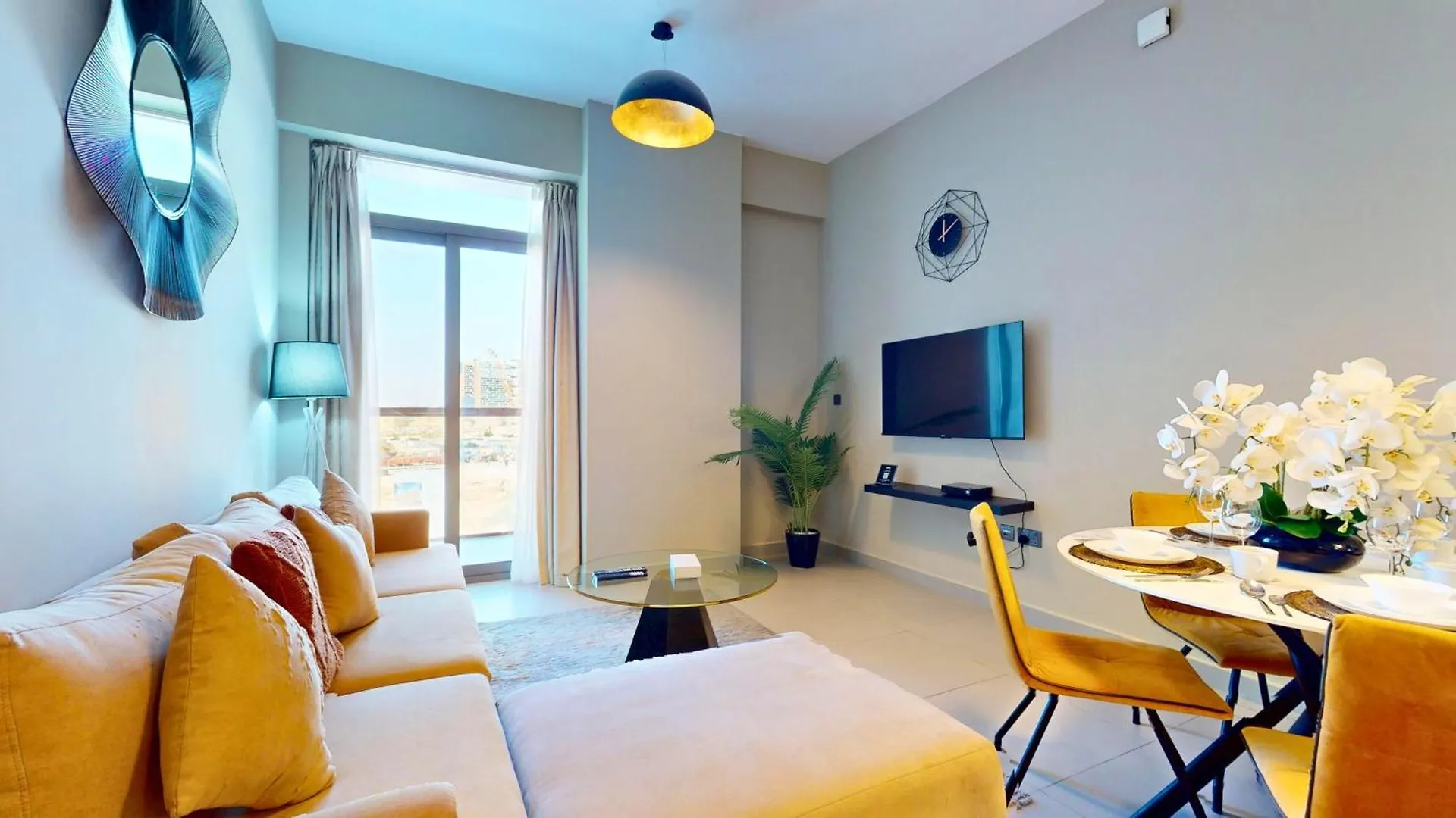 Stylish And Spacious Furnished 1Br In 2020 Marquis Dubai