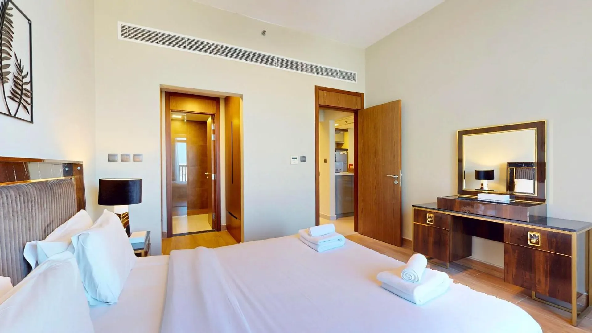 Apartment Stylish And Spacious Furnished 1Br In 2020 Marquis Dubai
