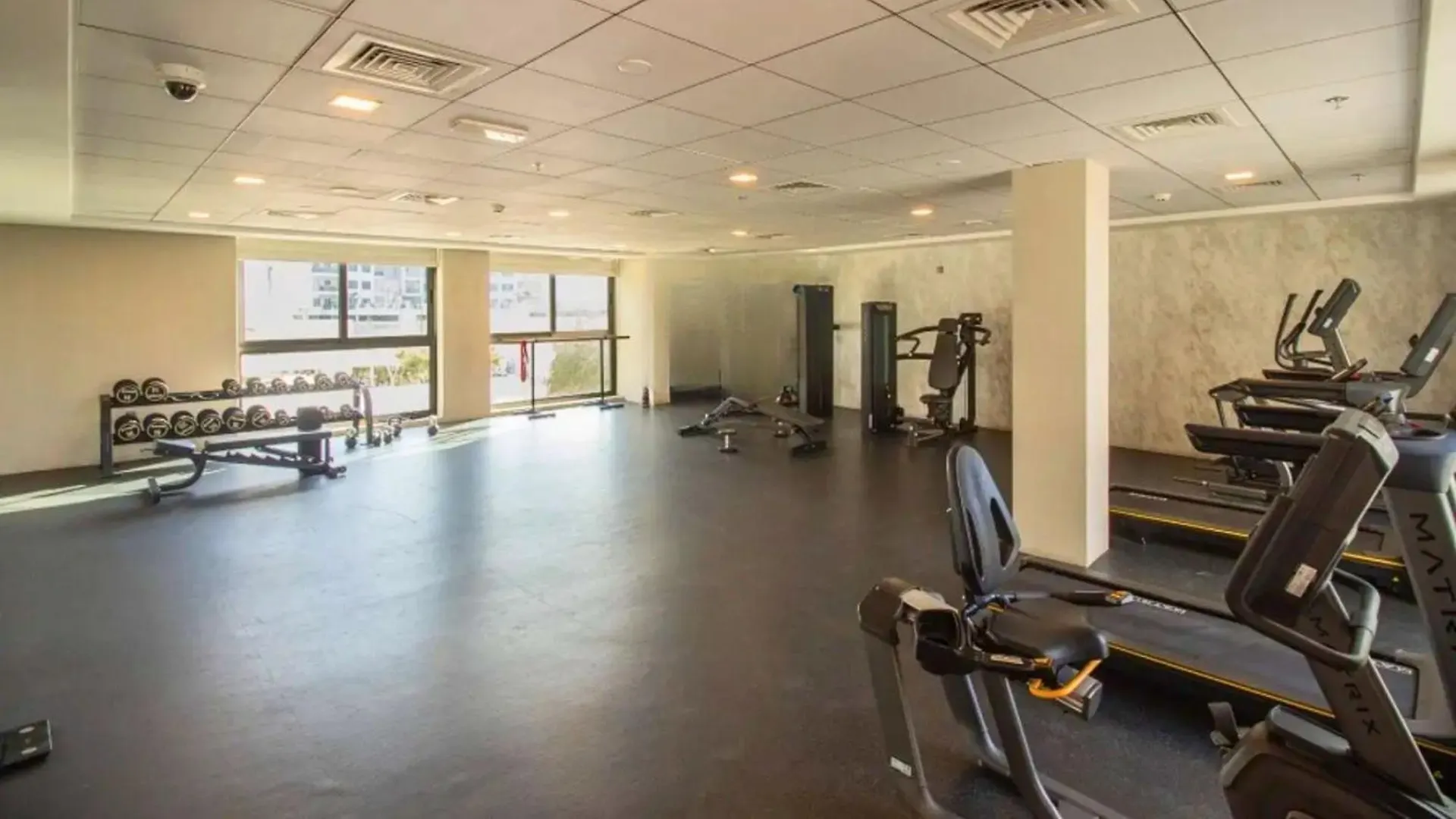 Stylish And Spacious Furnished 1Br In 2020 Marquis Dubai Apartment